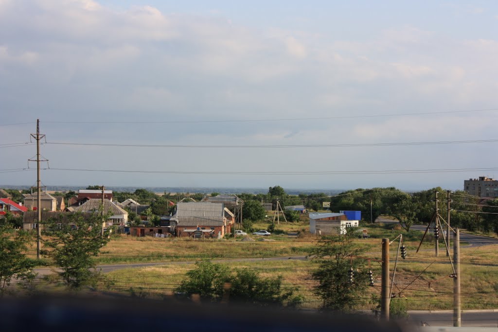 Вид с моста на ул. Ворошилова, Прохладный
