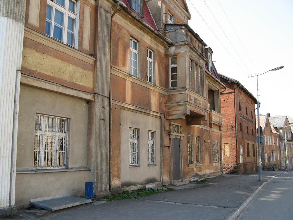 Еще одна старая уютная улочка города Гвардейска, Гвардейск