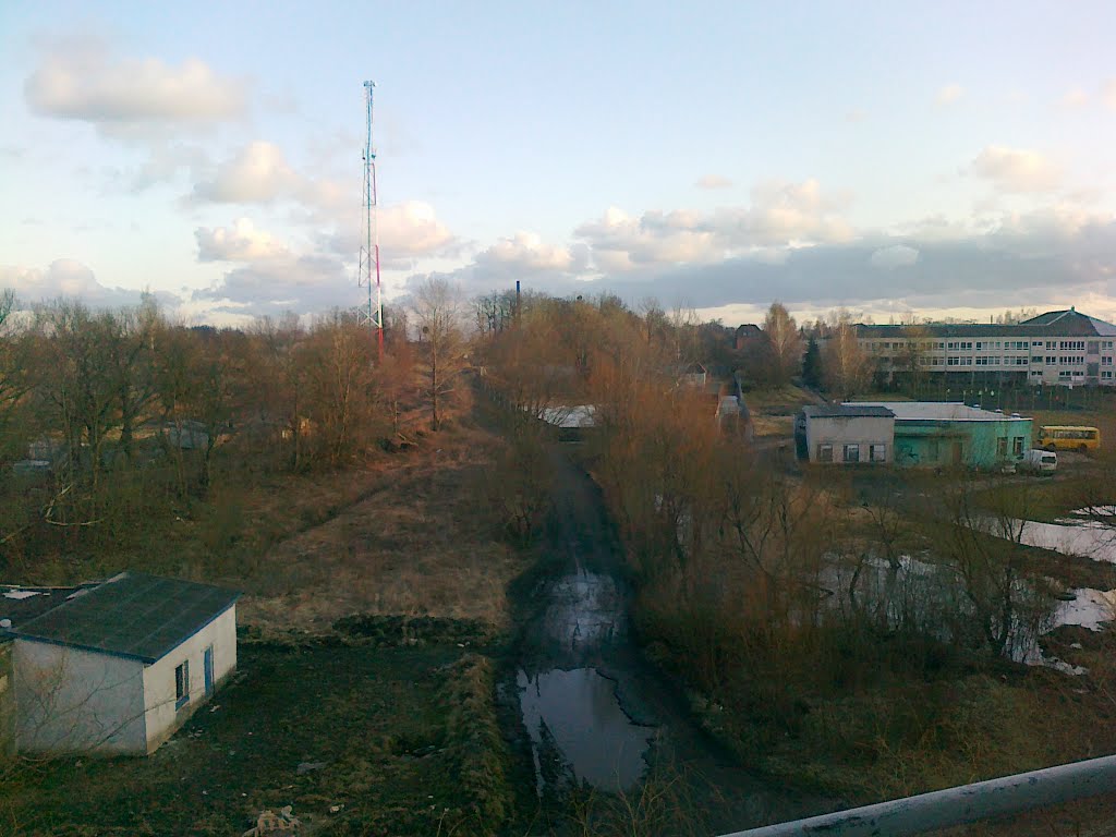Вид на 2-ю школу с 5-ти этажки, Гвардейск