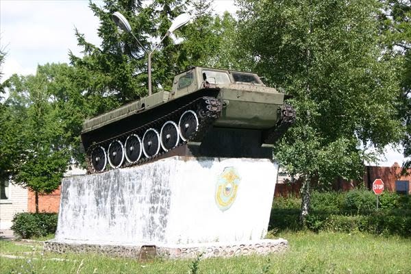 Памятник у воинской части, Озерск
