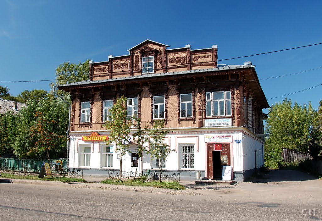 Бежецк.Дом с магазином быв. М.М. Постникова (1910-е), Бежецк