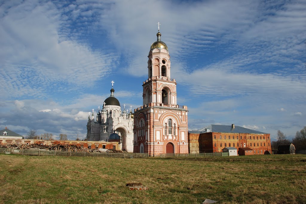 Вышневолоцкий Казанский монастырь. Общий вид с западной стороны, Вышний Волочек