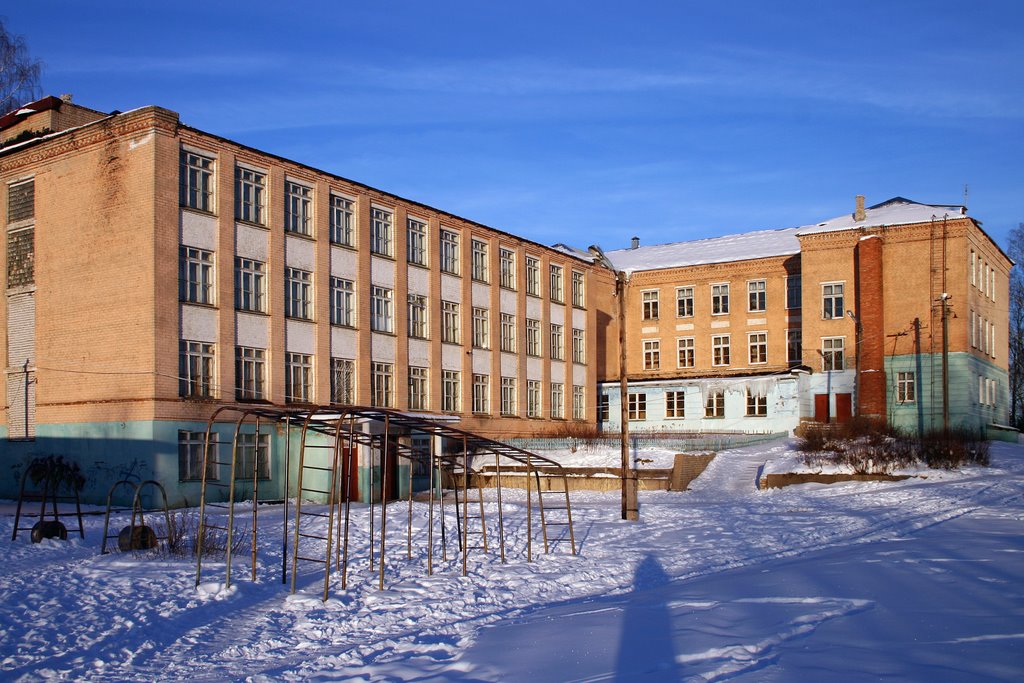 Калашниковская средняя школа, Калашниково