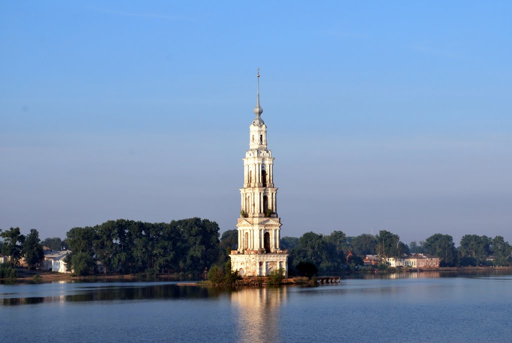 Калязин. Колокольня Никольского собора.  Kalyazin. The bell tower of St. Nicholas Cathedral., Калязин