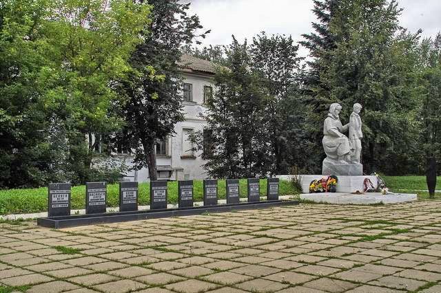 памятник героям ВОВ, Кашин