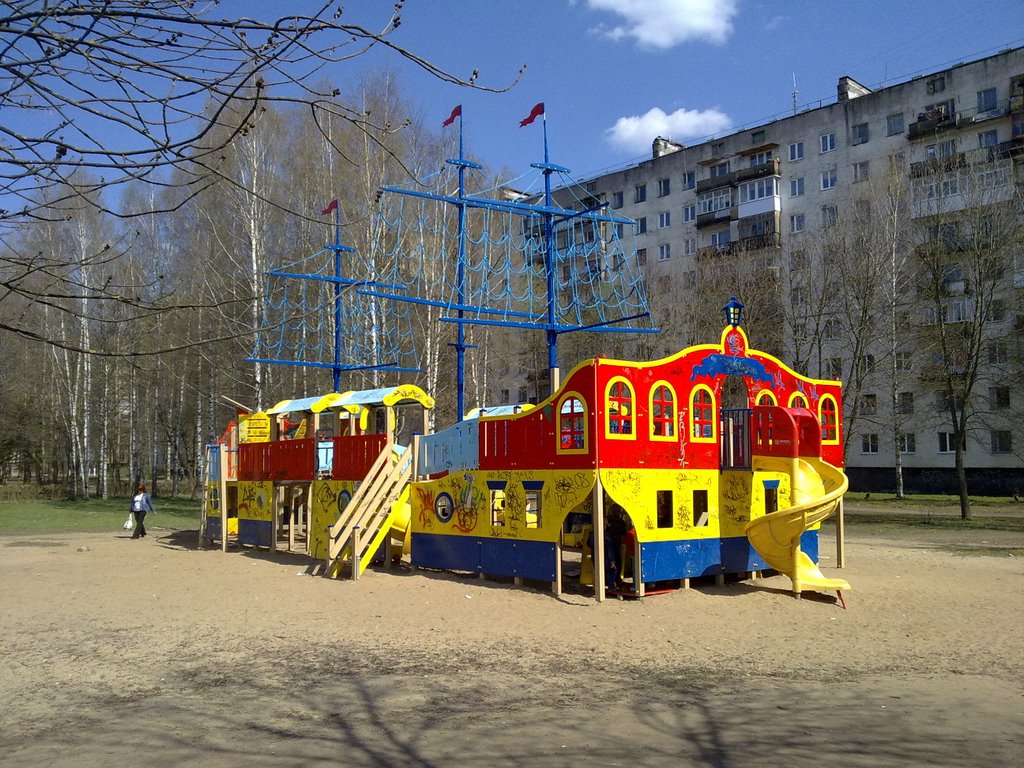 Детская площадка, Конаково