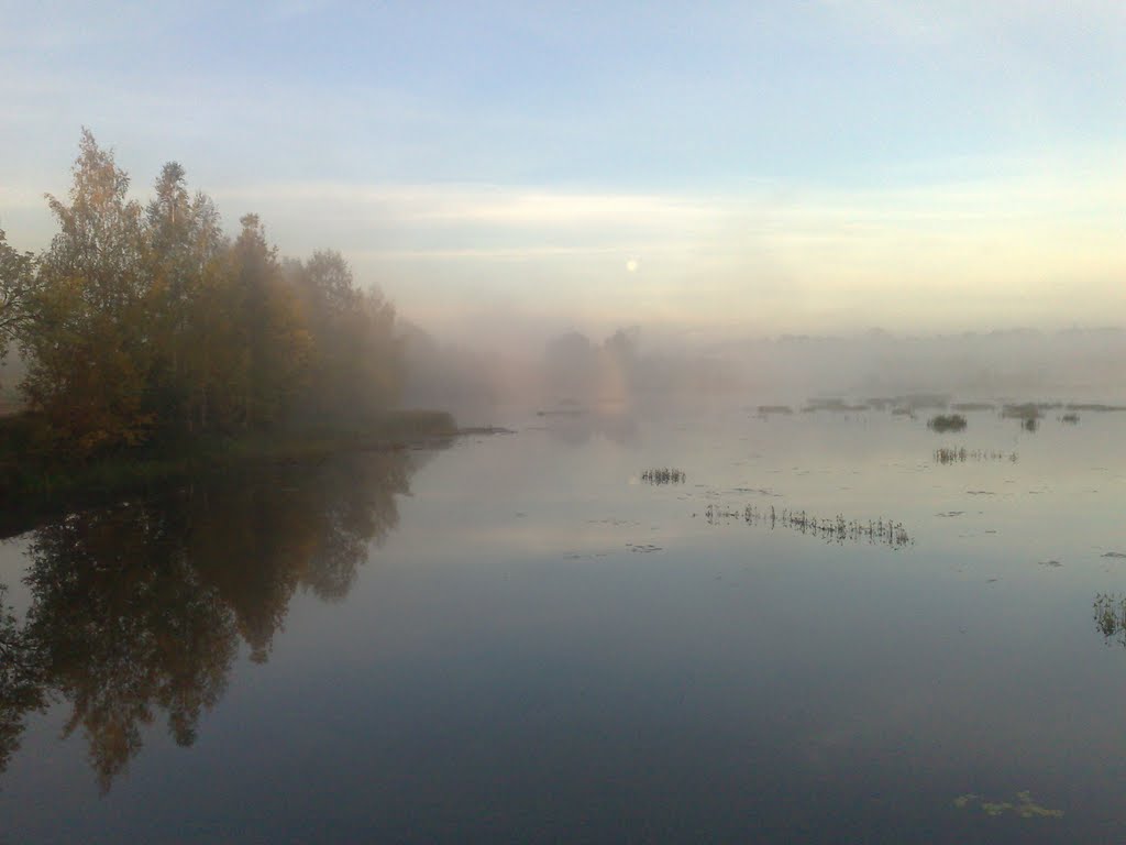 Утро на фабричной плотине, Кувшиново