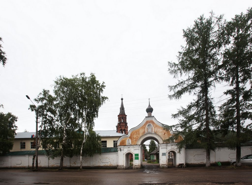 Знаменский женский монастырь. Основан в 1673 году, Осташков