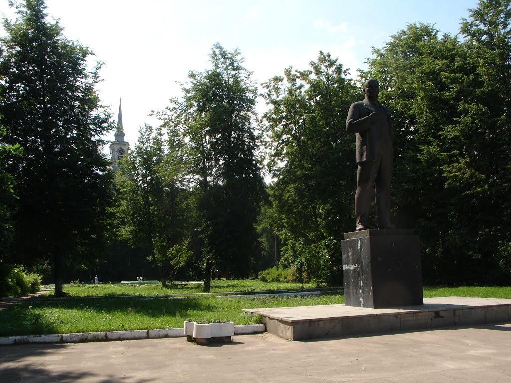 Ленин в Осташкове, Осташков