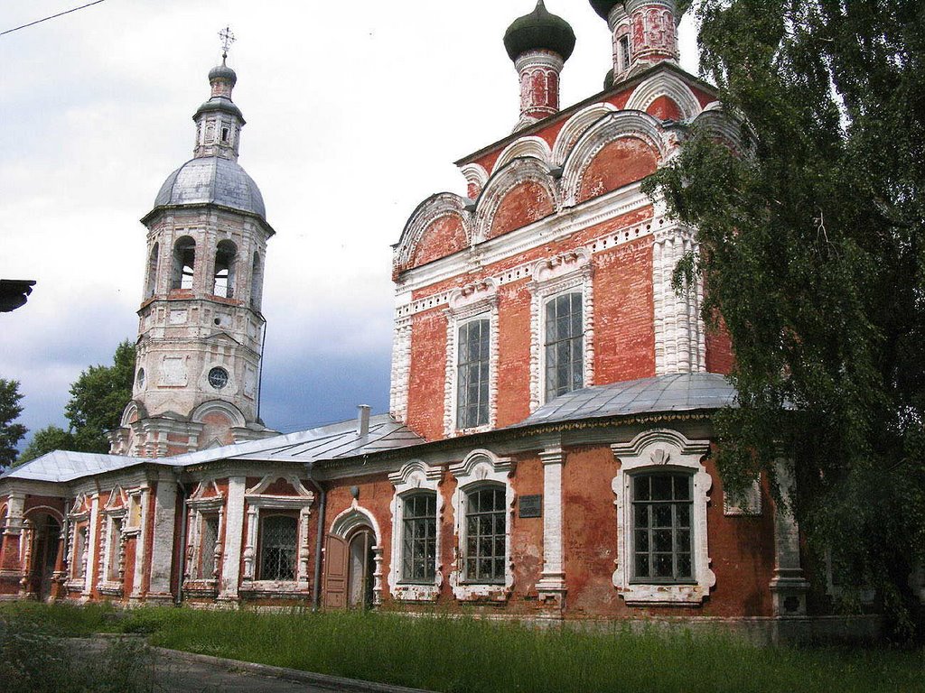 Осташков -  церковь, Осташков