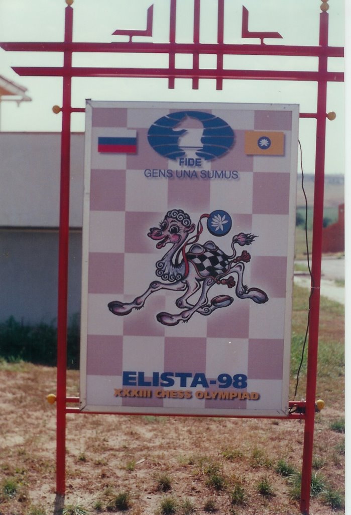 Championnat du monde déchecs 1998, Приютное