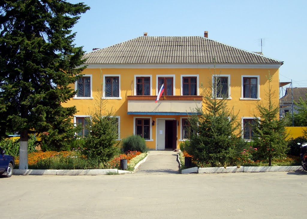 ,бывшее здание городской администрации, Козельск