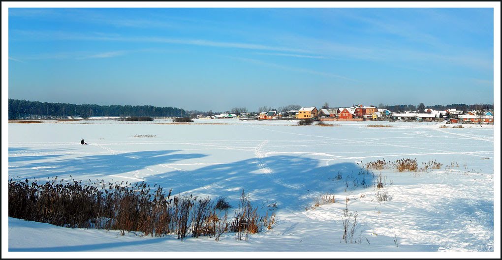 Зима. Вид с городского пляжа., Кондрово