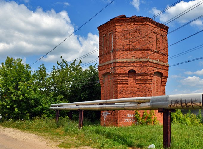Заброшенная водонапорная башня в Малоярославце, Малоярославец