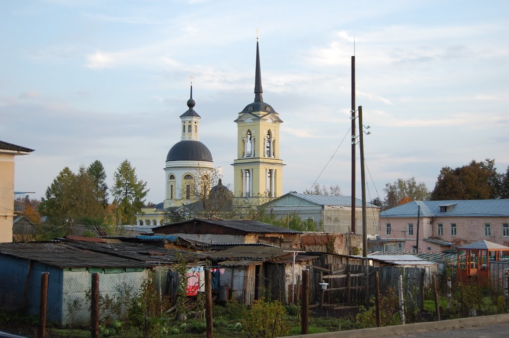 Мосальск, вид на Никольский собор с ул. Кирова, Мосальск