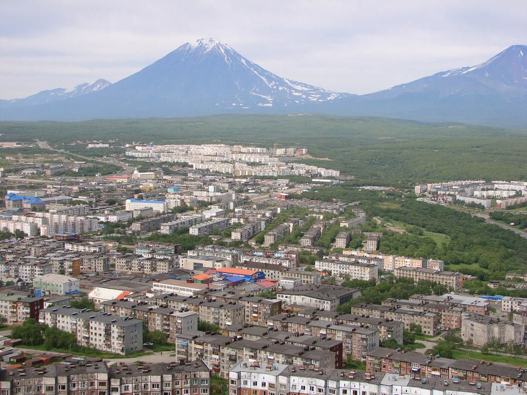Петропавловск-Камчатский. Вид с Сопки Мишенной на север, Петропавловск-Камчатский