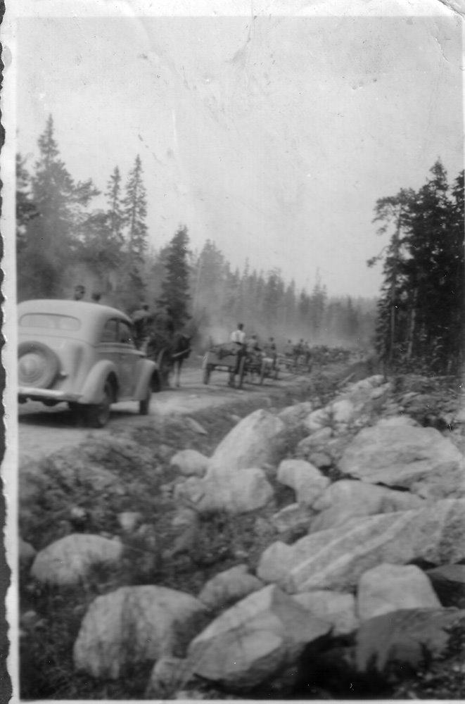 Rukajärven tiellä - Finnish troops advancing towards Rukajärvi - Ругозеро, 1941 (possible pic location), Муезерский