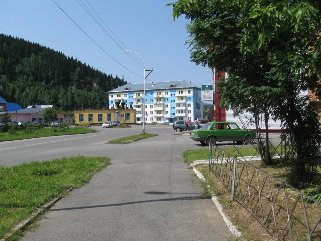Nogradsky str. and Makarenko str., Таштагол