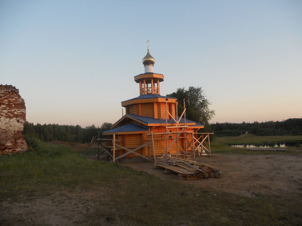 Строящийся деревянный Храм в селе Троица, Боровой
