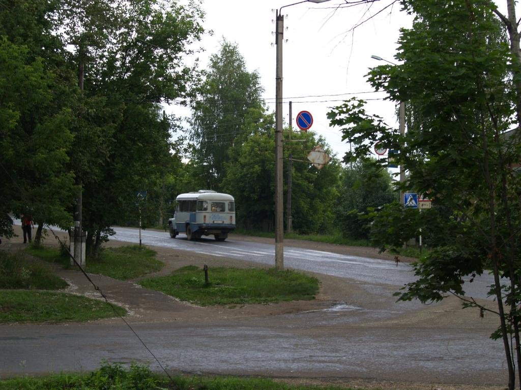 перекресток улиц Первомайская и Советская, Пижанка