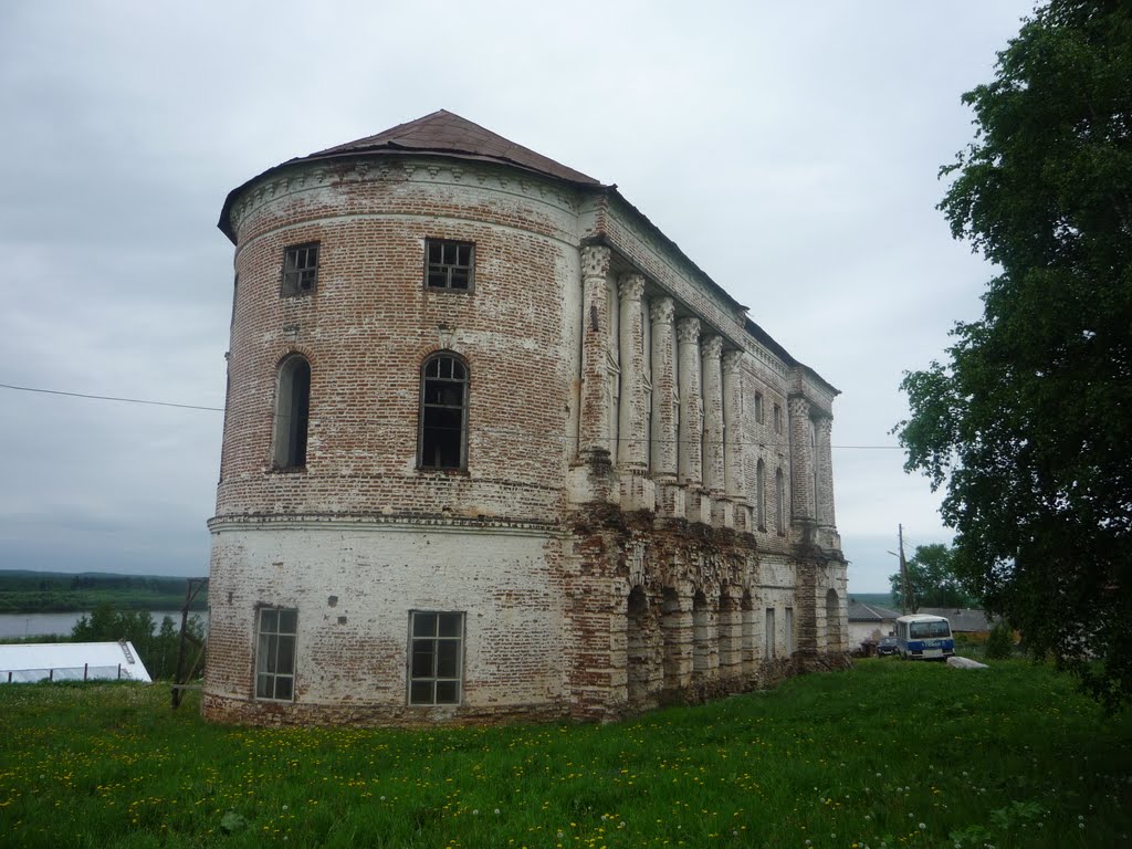Церковь, Усть-Кулом