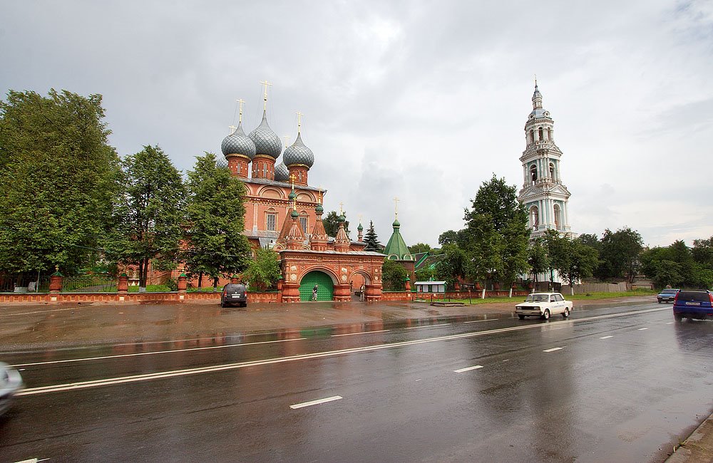 церковь воскресения на Дебре, Кострома
