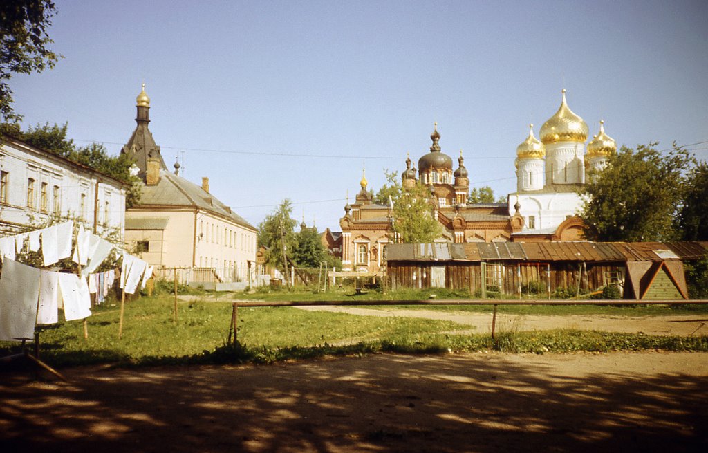 Кострома. Богоявленско-Анастасьинский монастырь. (фото 1991г.), Кострома