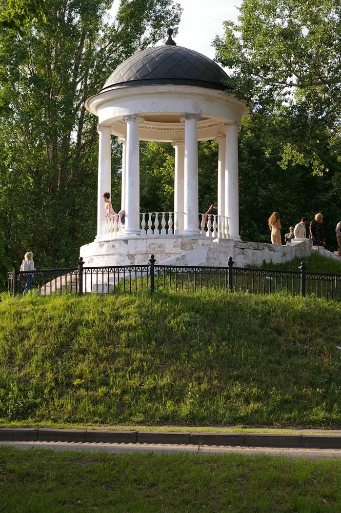 Беседка Островского / Ostrovskiys summerhouse (23/06/2007), Кострома
