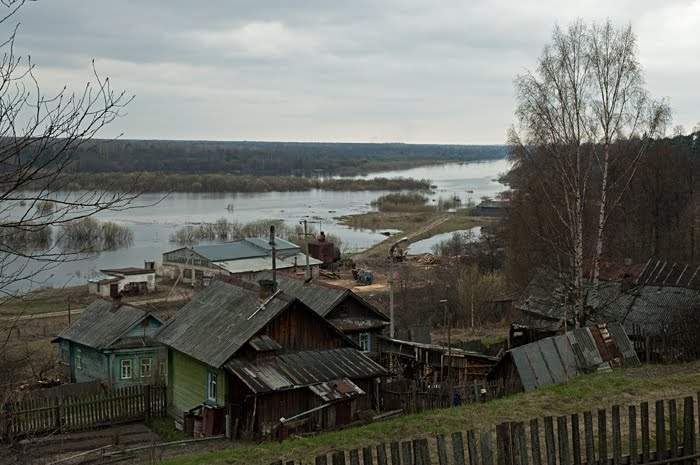 разлив реки Унжа, Макарьев