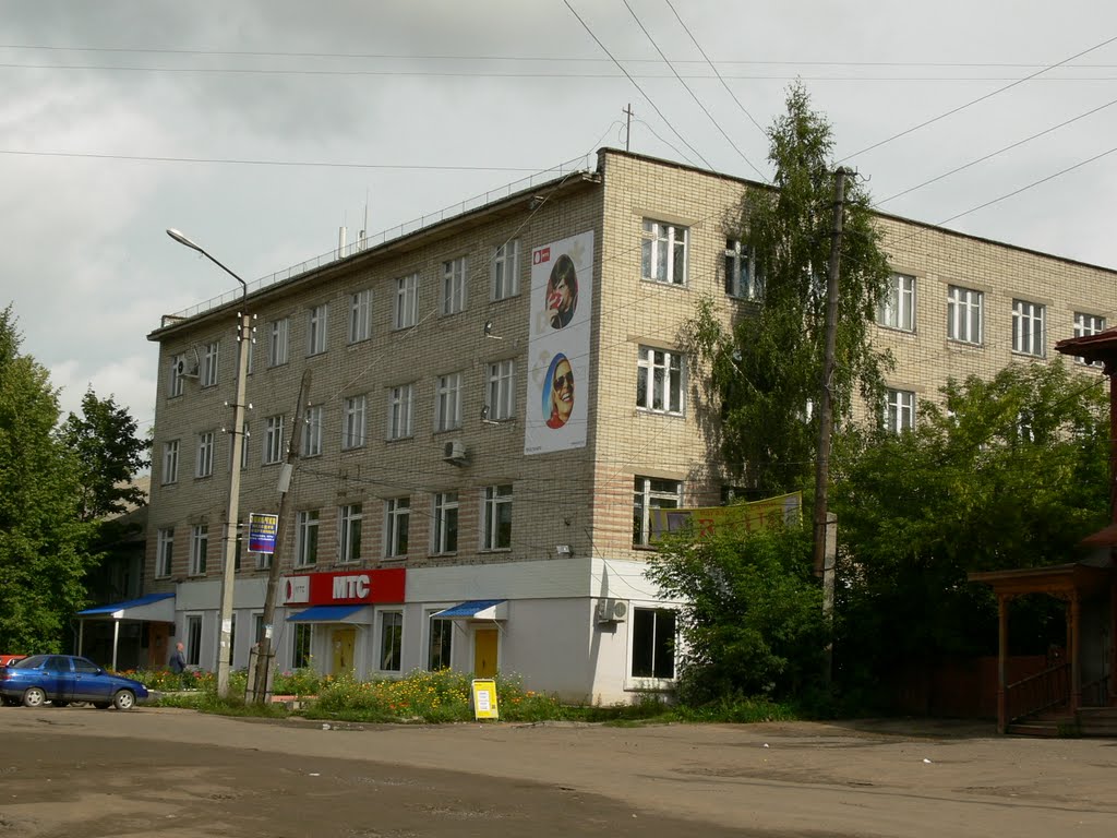 Производственный корпус швейной фабрики (бывший), Шарья