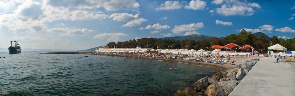 Панорама пляжа пансионата Кабардинка, Кабардинка