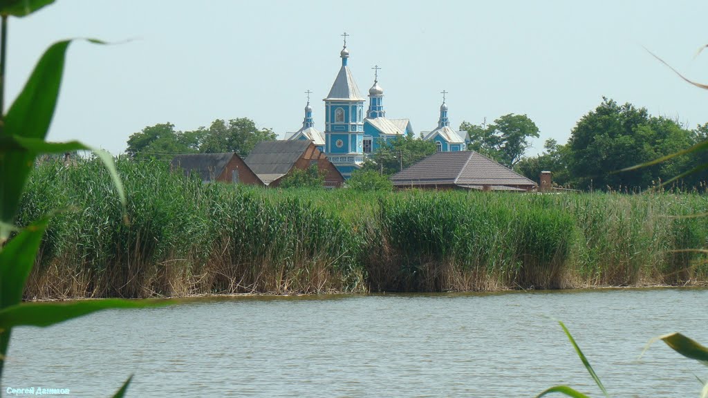 Вид на Богоявленский храм, Калининская