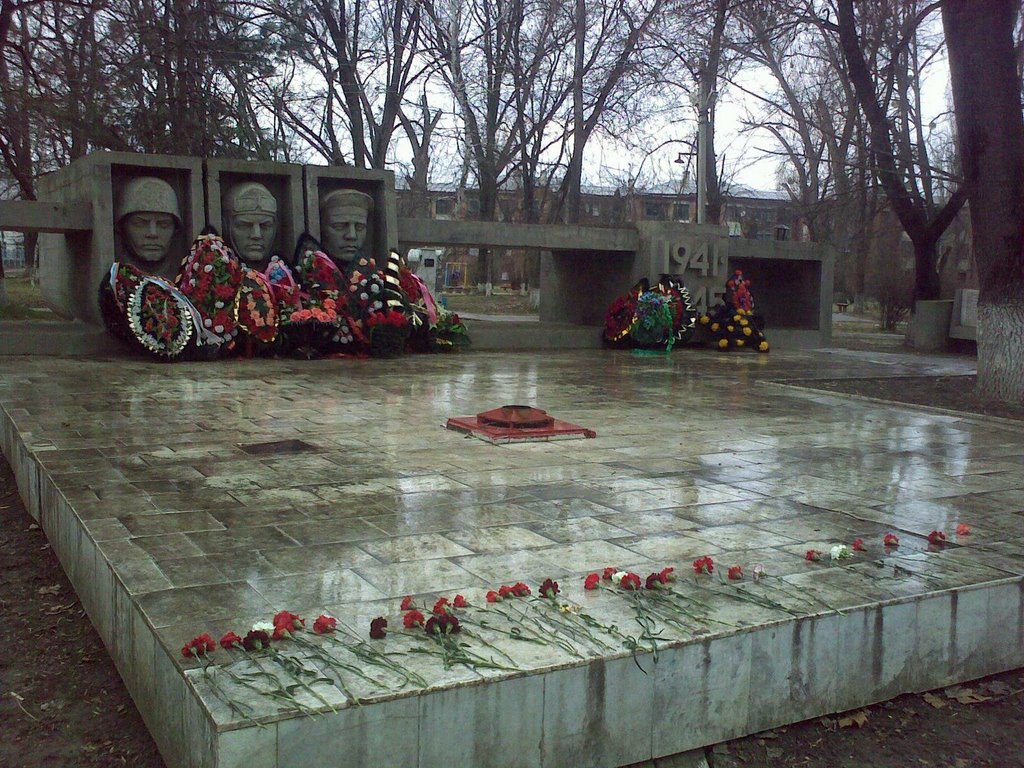 Памятник воинам Великой Отечественной войны 1941-1945, Крымск