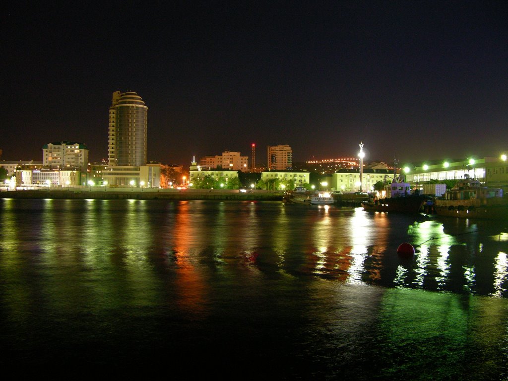 Novorossiysk in the night, Новороссийск