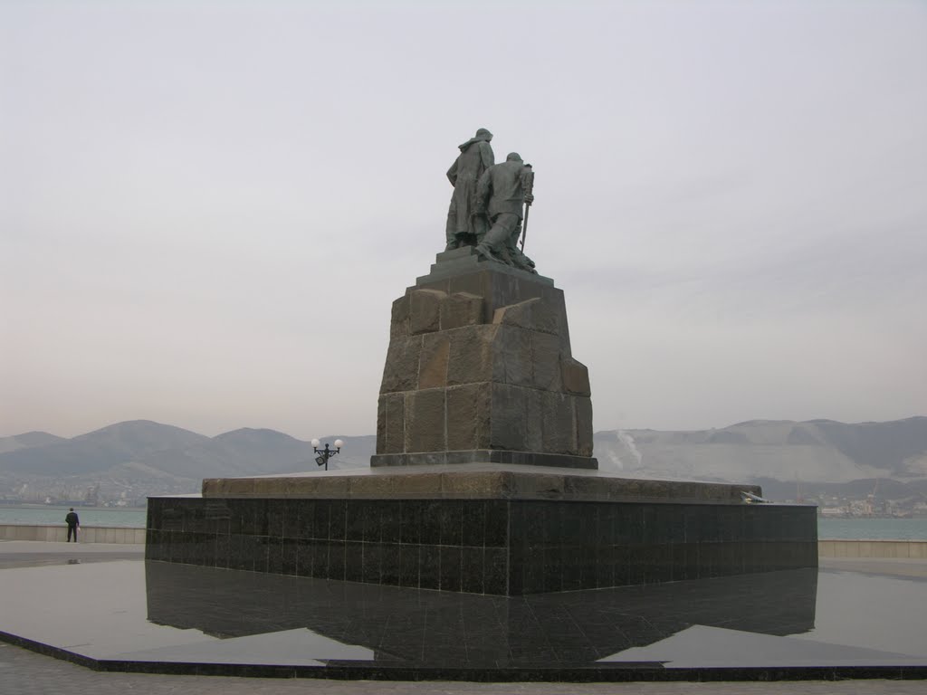 Памятник, Новороссийск