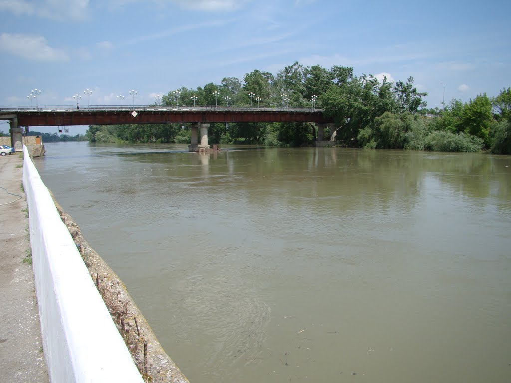 Мост через реку Протока., Славянск-на-Кубани