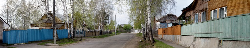 Улица Горького, весна, Железногорск