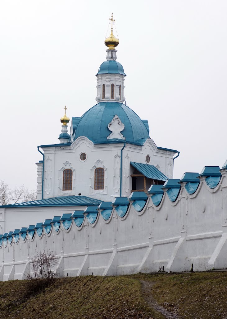 Надвратная церковь Спасо-Преображенского мужского монастыря в Енисейске., Енисейск