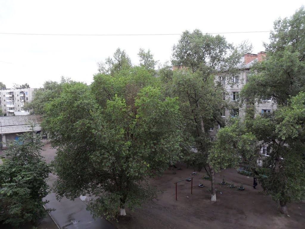 Двор, Минусинск