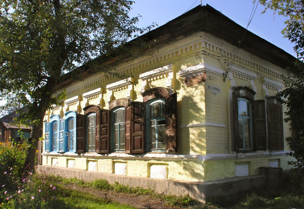 House on Naberezhnaya street, Минусинск