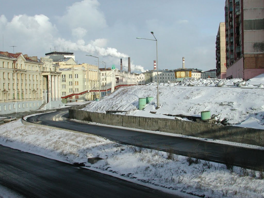 Улица Комсомольская. 2003г., Норильск