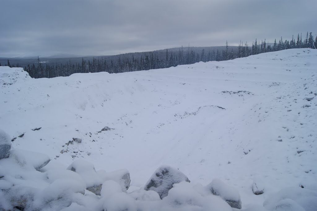 Tyrada Izvestkovaya deposit (limestones), 2012.02, Северо-Енисейский