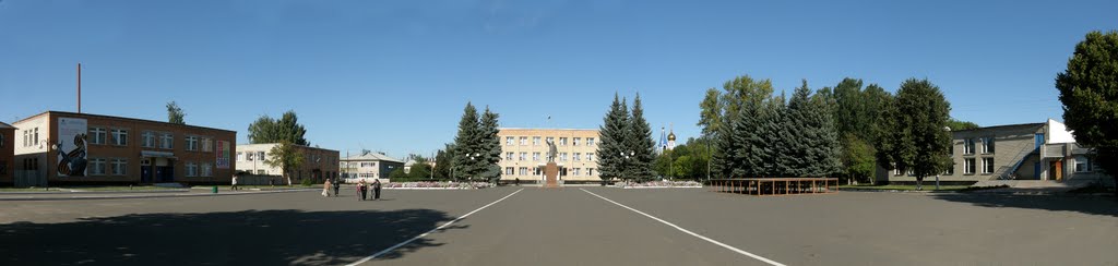 Main square of Poniri, Поныри
