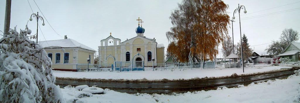 Первый снег Церковь на ул.Кирова, Тим