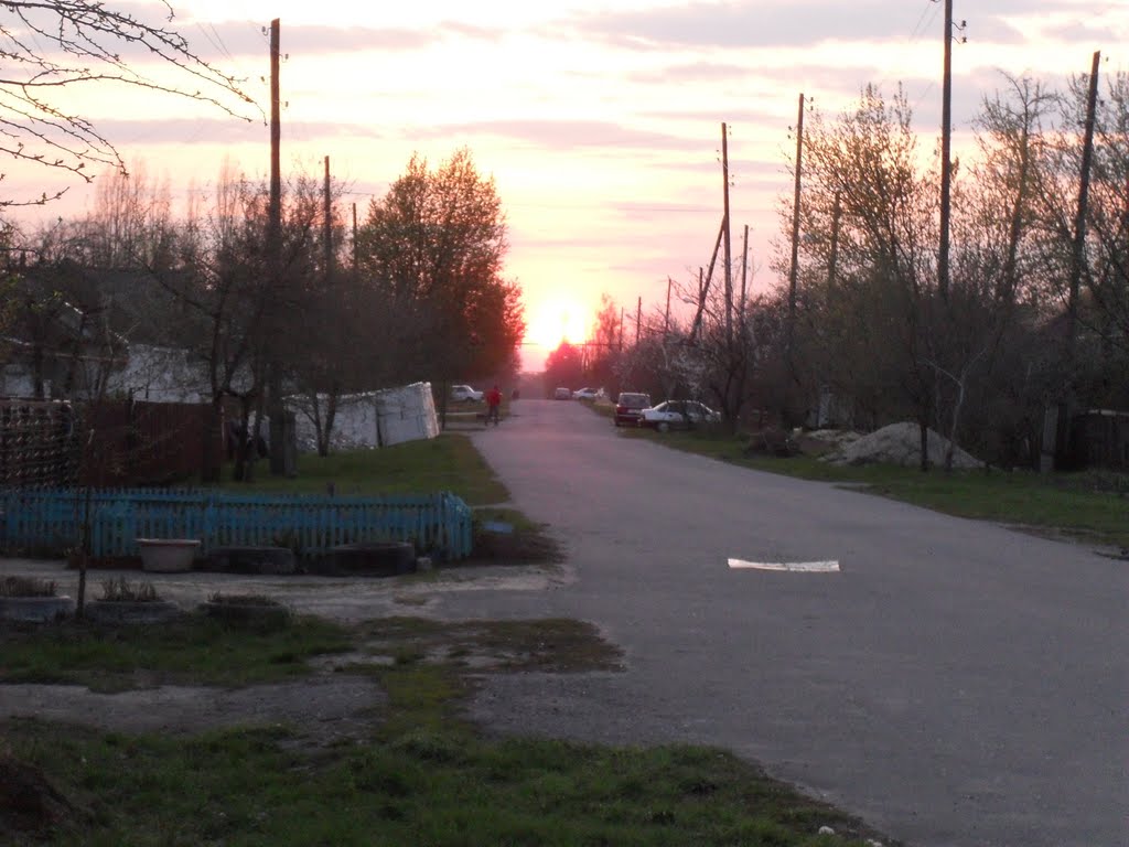 закат на ул. 9 мая | Sunset on the street May 9, Грязи