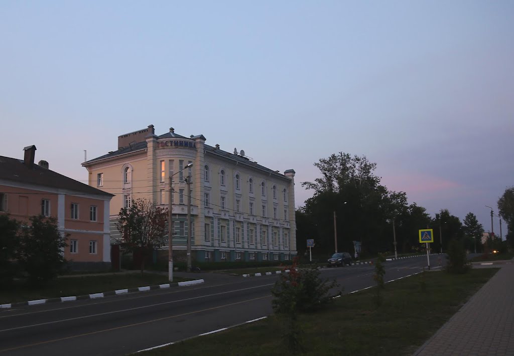 гостиница, Задонск