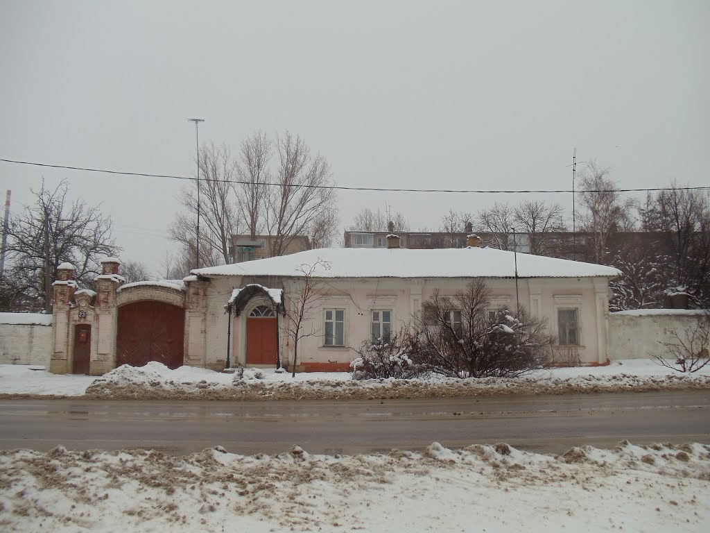 В этом доме родился писатель Николай Алексеевич Задонский, Задонск