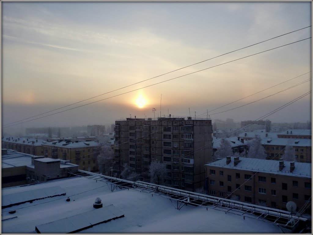 Морозный рассвет из окна офиса, Липецк