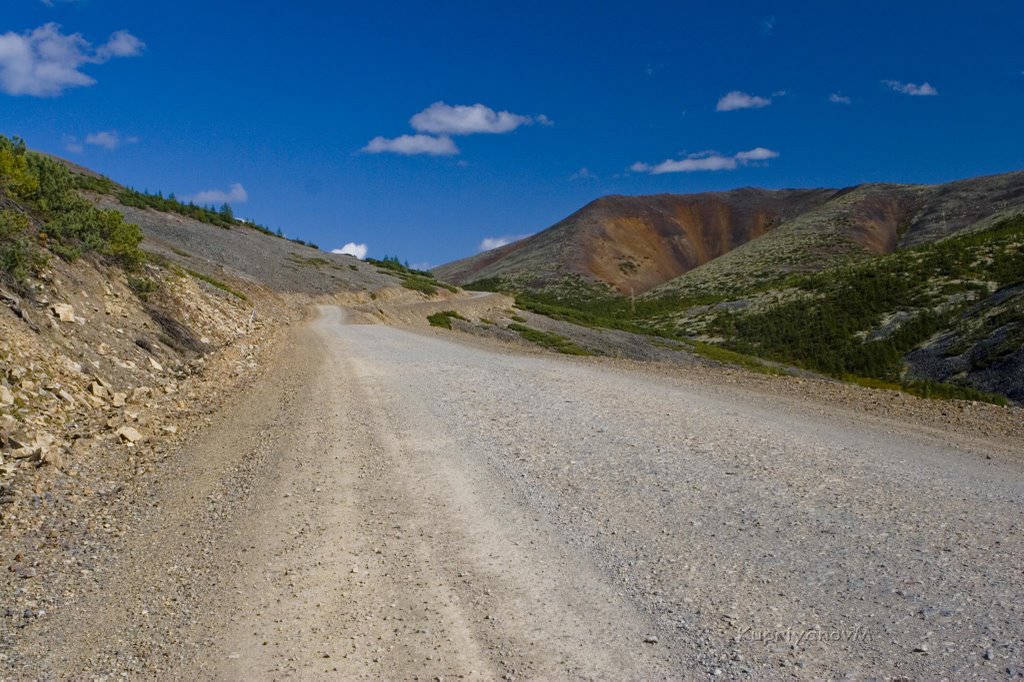 Road on Omsukchan, Анадырь