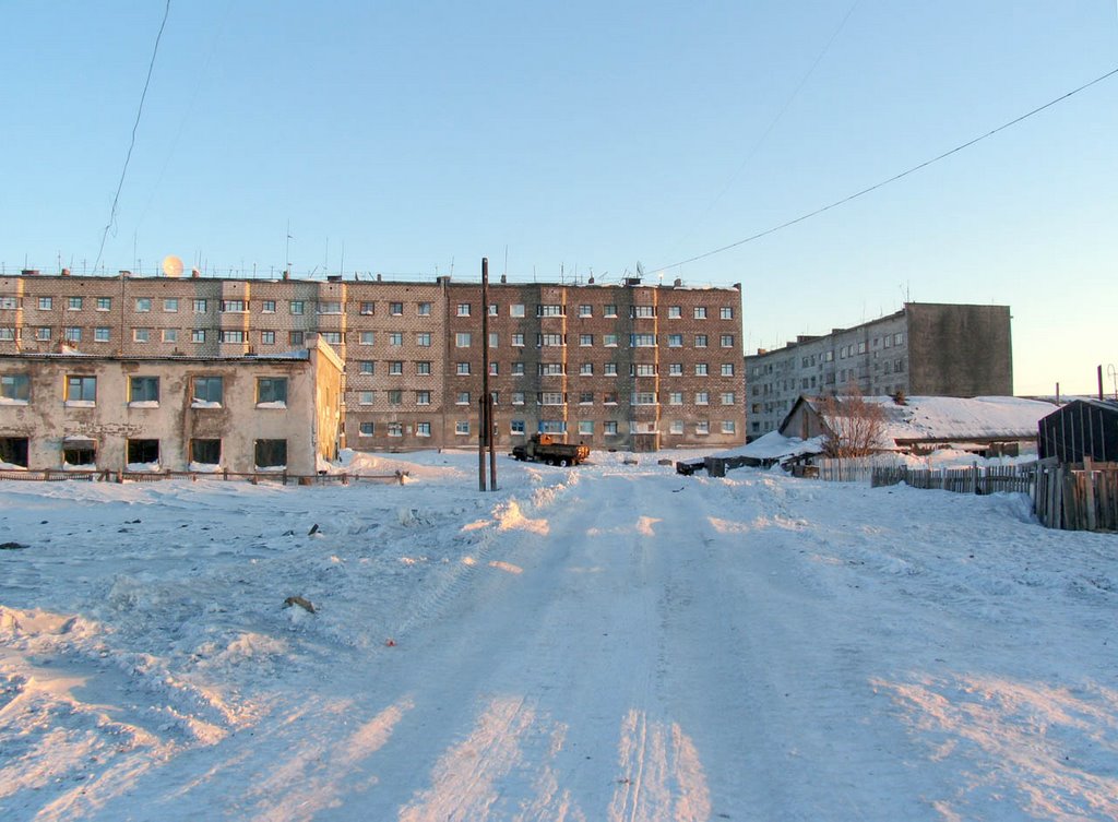 Дом на ул.Кооперативной. п.Эвенск, февраль 2009 г. Фото В.Лахненко, Эвенск